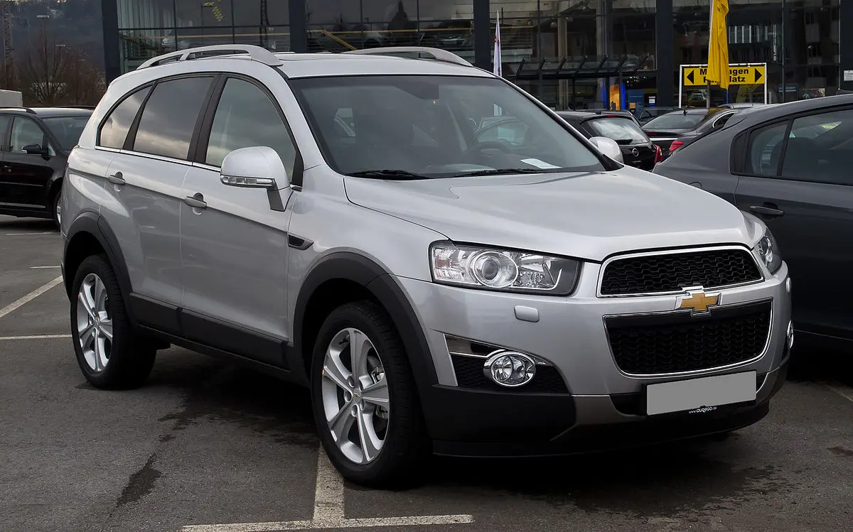 seguridad puertas niños en chevrolet captiva - Dónde hacen la Captiva