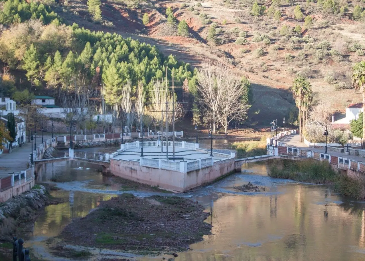 la puerta de segura jaén - Dónde se encuentra la Sierra del Segura