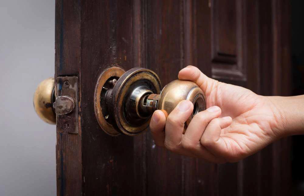 seguro cambia puerta casa - Qué es un seguro de hogar vinculado a la hipoteca