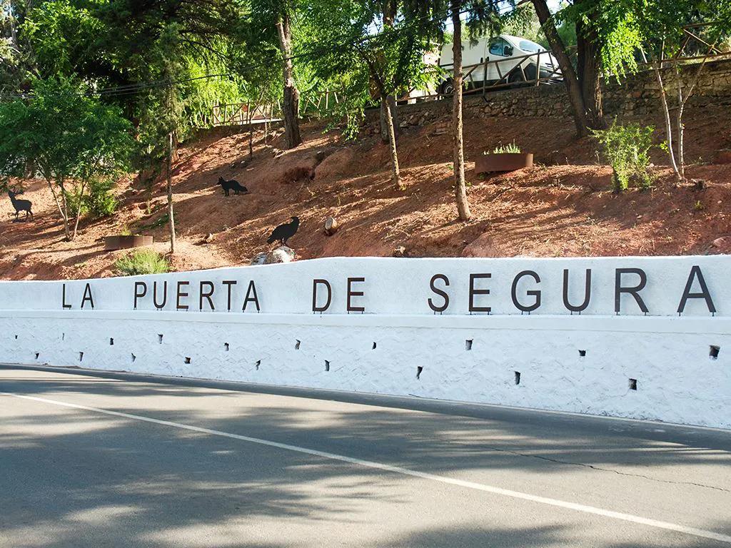 amovens cadiz la puerta de segura - Qué significa Amovens