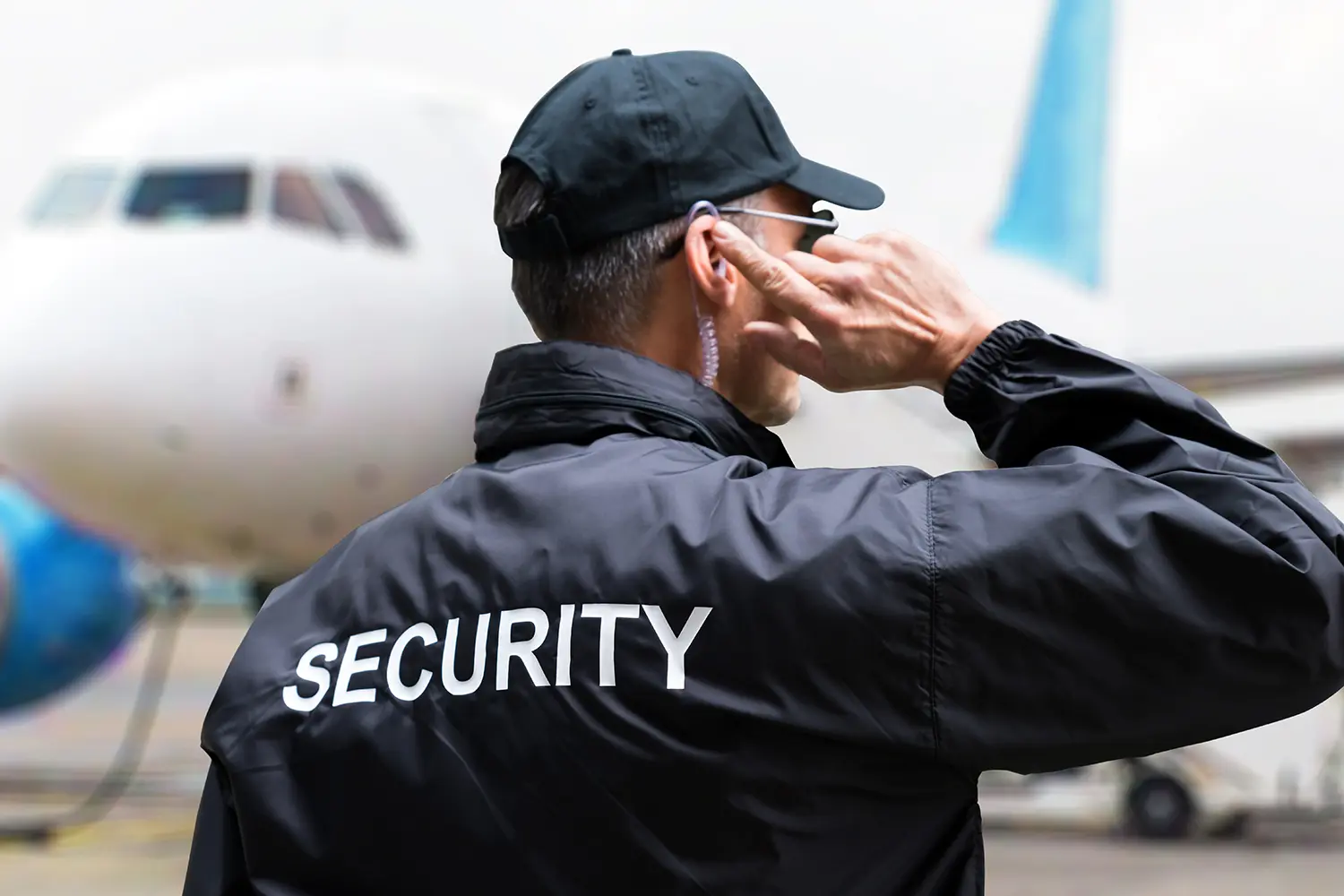 quien es responsable de la seguridad en puertos y aeropuertos - Quién es la persona más importante en la seguridad de un aeropuerto